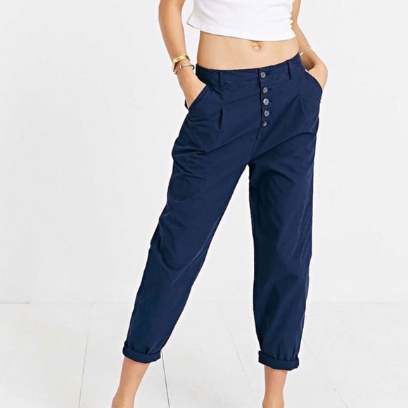 Urban Outfitters BDG Button Chinos 2 - Picture 2 of 9